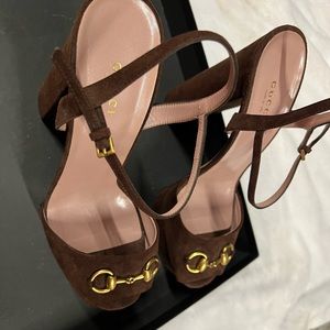 Beautiful Gucci shoes new
